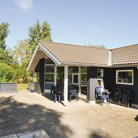 Cozy Home In Vaeggerlose With Wifi Сasa de vacaciones